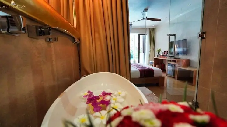 Comfort Tek Büyük Yataklı Oda, Havuz Kullanımı