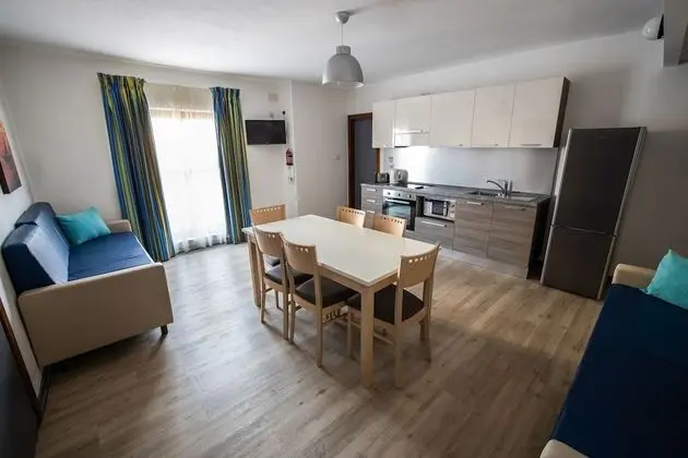 Standard Apart Daire, 2 Yatak Odası