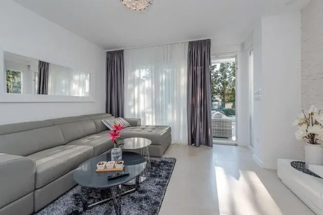 Deluxe Apart Daire, Kişiye Özel Havuzlu, Deniz Manzaralı