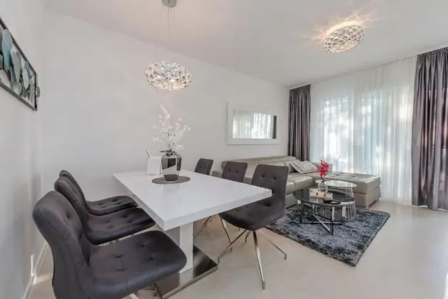 Deluxe Apart Daire, Kişiye Özel Havuzlu, Deniz Manzaralı