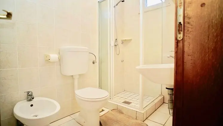 Basic Apart Daire, 1 Yatak Odası, Deniz Manzaralı, Denize Bakan