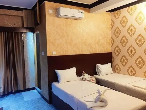Deluxe Tek Büyük Yataklı Oda, 1 Yatak Odası, Sigara İçilebilir, Marina Manzaralı