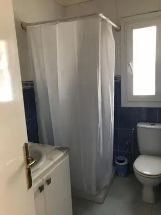 Comfort Apart Daire, 1 Büyük (Queen) Boy Yatak ve Çekyat, Engellilere Uygun, Sigara İçilebilir