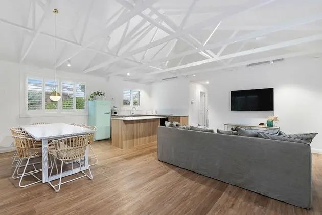Design Apart Daire, 3 Yatak Odası, Sigara İçilmez, Plaj Kenarı