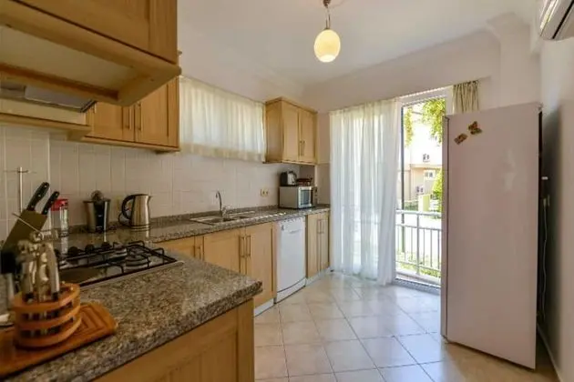 Uc Yatakodalı Apartment Oda