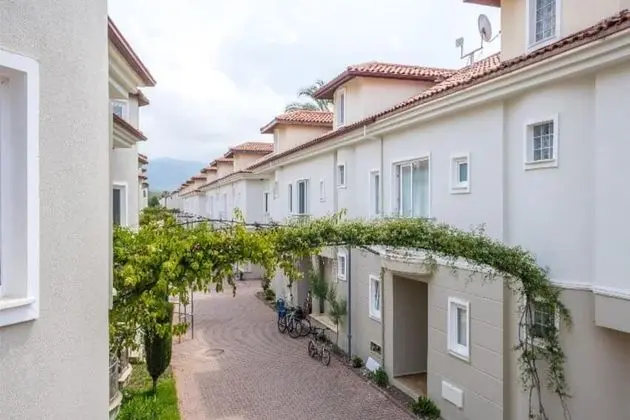 Uc Yatakodalı Apartment Oda