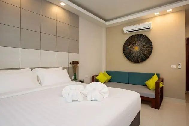 Grand Deluxe Sea View
