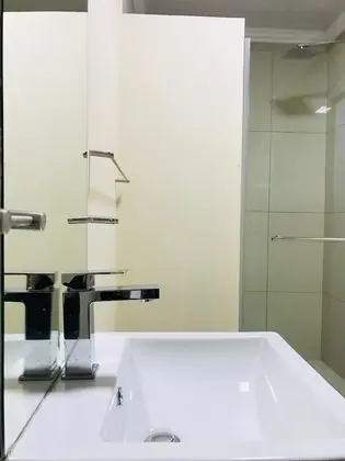 Basic Tek Büyük Yataklı Oda