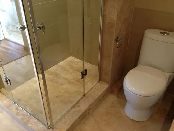 Deluxe Tek Büyük Yataklı Oda, Küvet