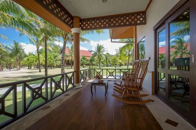 Villa (Sunset Beach Side)