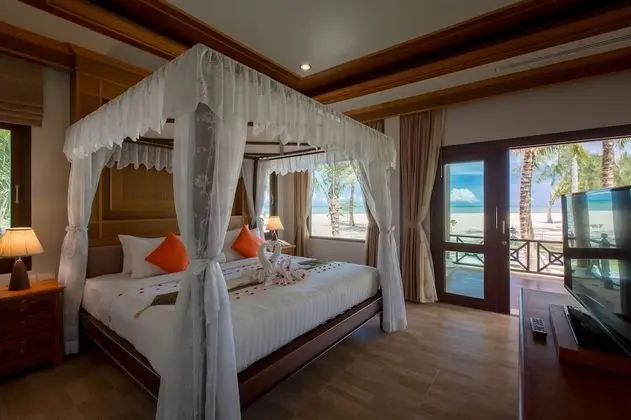 Villa (Sunset Beach Side)