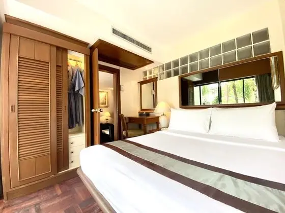 Two-Bedroom Suite