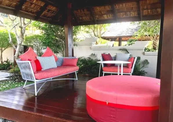 Beachfront Jacuzzi Villa