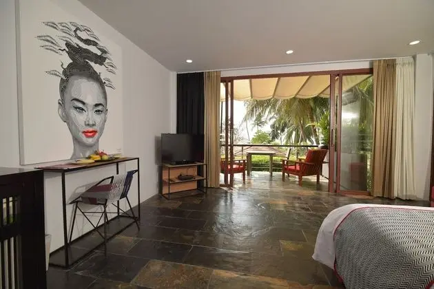 Sunset Terrace Room