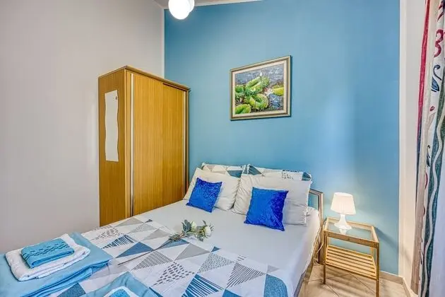 Family Apart Daire, 1 Çift Kişilik Yatak ve Çekyat, Bahçeli (Sunset Blue Apartment)