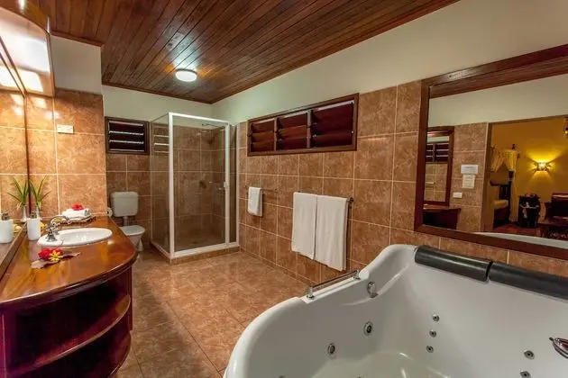 Honeymoon Bungalov, Sıcak Su Küveti