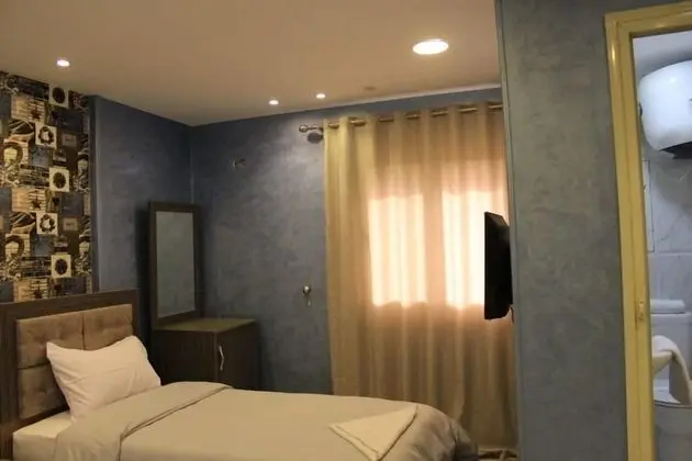 Tek Büyük veya İki Ayrı Yataklı Oda