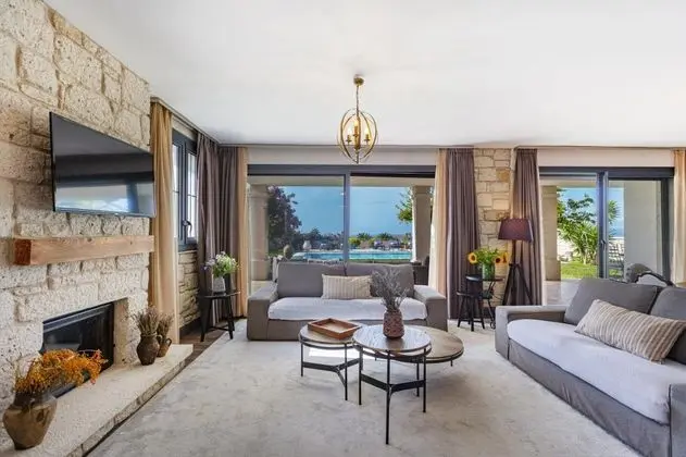 Deluxe Villa - 7, Deniz ve Havuz Manzaralı