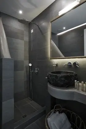 Deluxe Room with hot tub and sea view