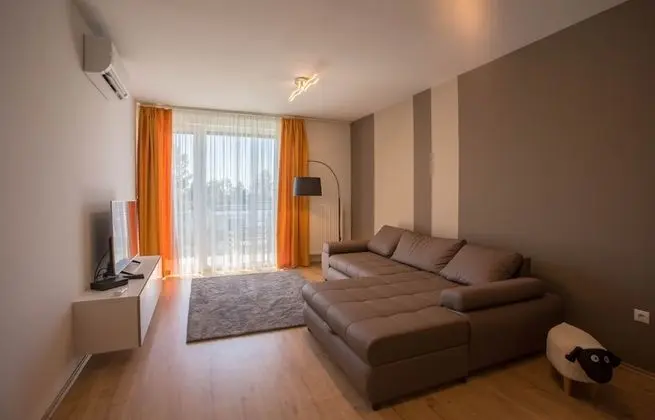 Superior Apart Daire, 2 Yatak Odası, Sigara İçilmez, Kısmi Göl Manzaralı