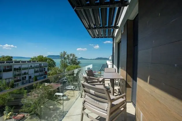 Superior Apart Daire, 2 Yatak Odası, Sigara İçilmez, Kısmi Göl Manzaralı