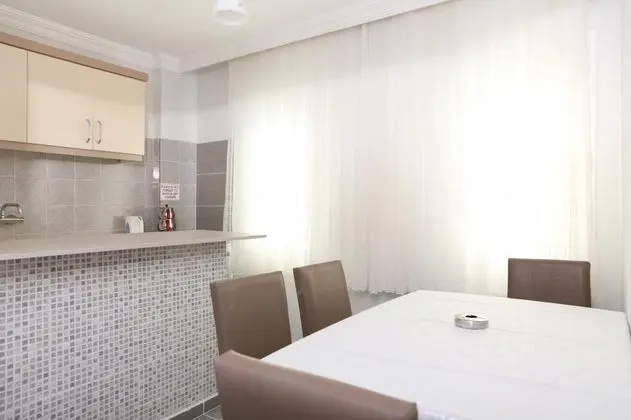 Iki Yatak Odalı Deluxe Suite, Deniz veya Bahçe Manzaralı