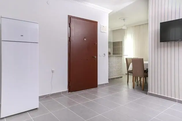 Iki Yatak Odalı Deluxe Suite, Deniz veya Bahçe Manzaralı