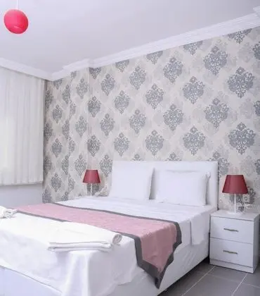 Iki Yatak Odalı Deluxe Suite, Deniz veya Bahçe Manzaralı