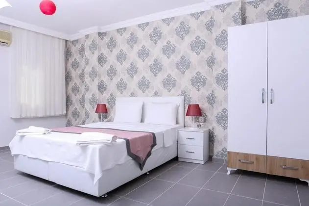 Iki Yatak Odalı Deluxe Suite, Deniz veya Bahçe Manzaralı