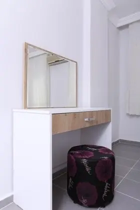 Iki Yatak Odalı Deluxe Suite, Deniz veya Bahçe Manzaralı