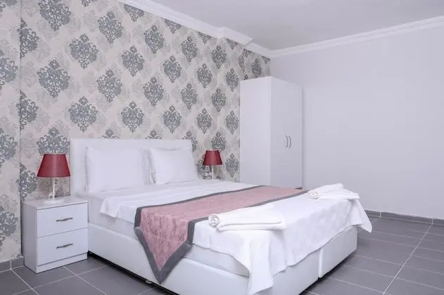 Iki Yatak Odalı Deluxe Suite, Deniz veya Bahçe Manzaralı