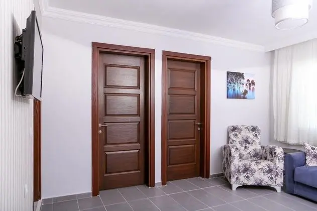 Iki Yatak Odalı Deluxe Suite, Deniz veya Bahçe Manzaralı