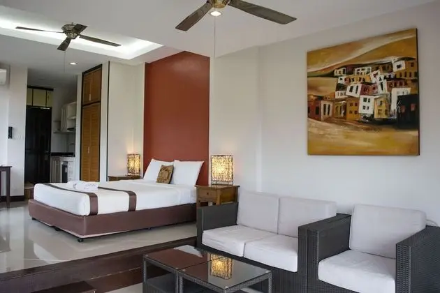 Deluxe Room, Partial Sea View