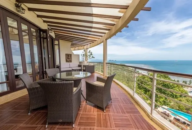 Sunset 2 Bedroom Penthouse