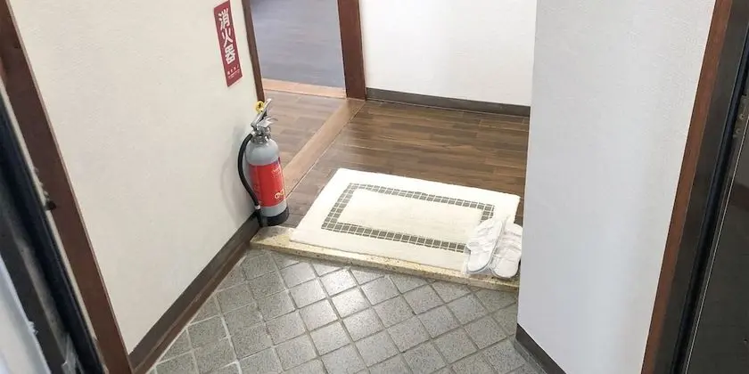 Tek Kişilik Oda, Sigara İçilmez (2nd, 3rd floor)