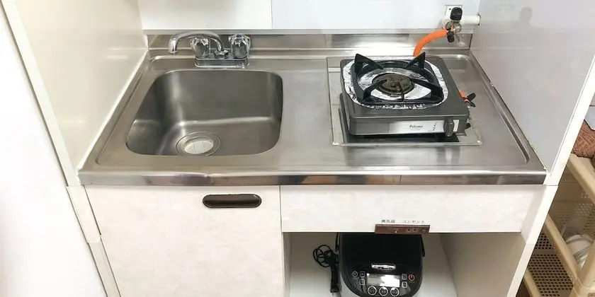 Tek Kişilik Oda, Sigara İçilmez (2nd, 3rd floor)