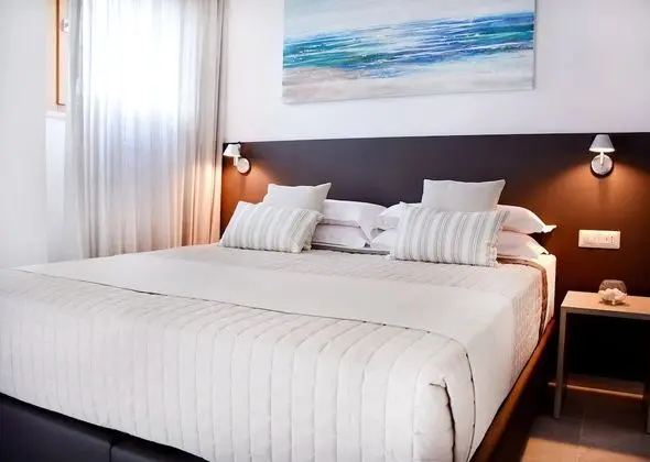 Comfort Tek Büyük veya İki Ayrı Yataklı Oda, Balkon, Deniz Manzaralı (3)