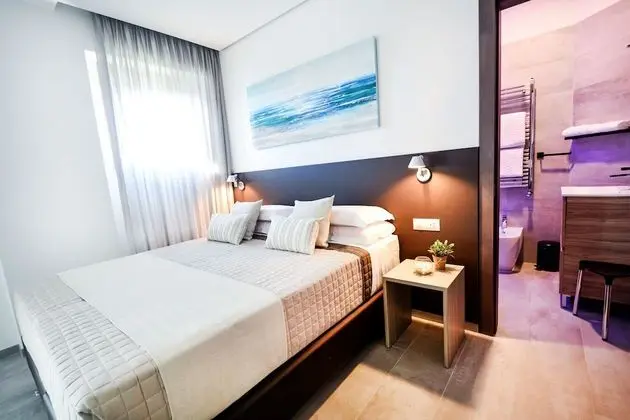 Comfort Tek Büyük veya İki Ayrı Yataklı Oda, Balkon, Deniz Manzaralı (3)