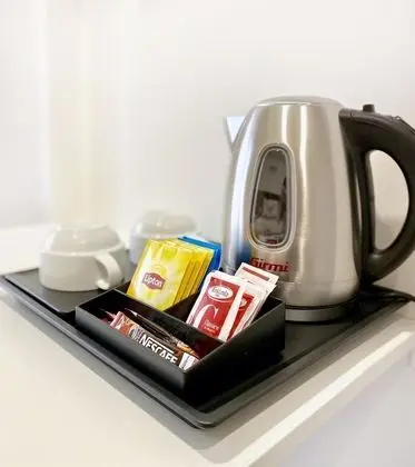 Deluxe Tek Büyük Yataklı Oda, Balkon, Deniz Manzaralı (2)