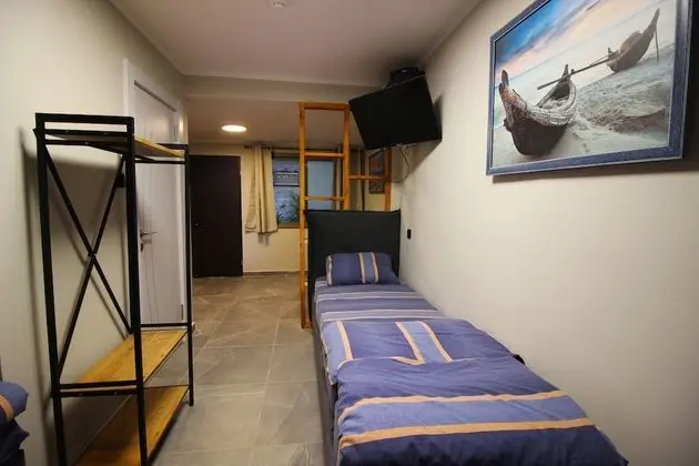 Dört Kişilik Oda