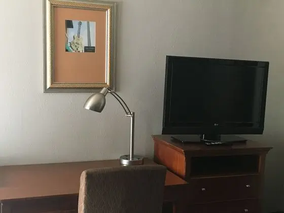 Standard Oda, 1 En Büyük (King) Boy Yatak, Sigara İçilmez