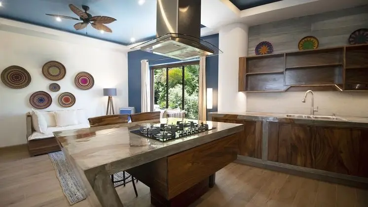 Basic Villa