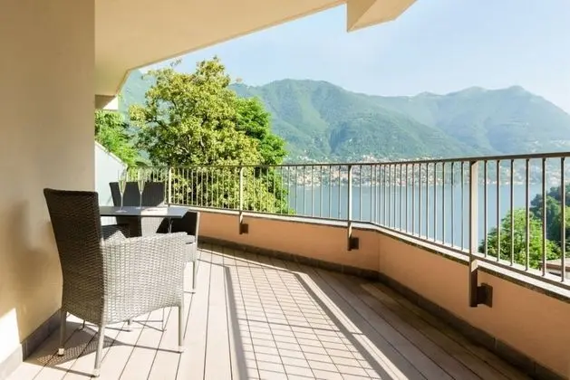 Apart Daire, 2 Yatak Odası, Göl Manzaralı