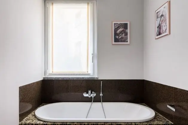 Apart Daire, 2 Yatak Odası, Göl Manzaralı