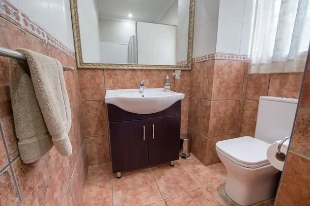 Queen Room with Pool View