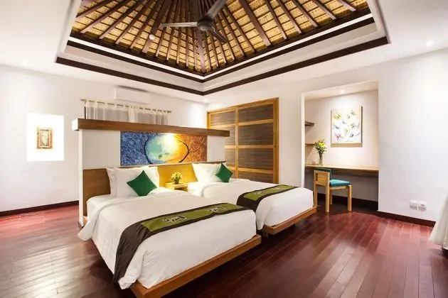 Villa, 4 Yatak Odası, Plaj Manzaralı