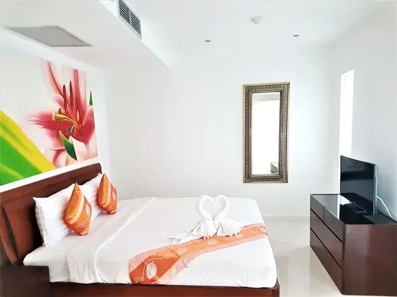 2-Bedroom Apartment