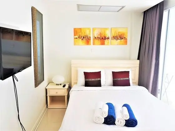 Exclusive Daire, 2 Yatak Odası, Havuz Kullanımı, Havuz Manzaralı