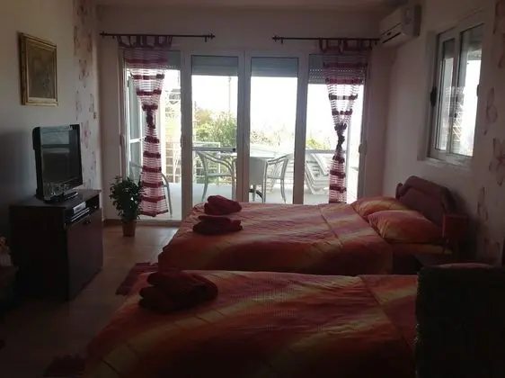 Standard Stüdyo, Kısmi Deniz Manzaralı, Bahçeli