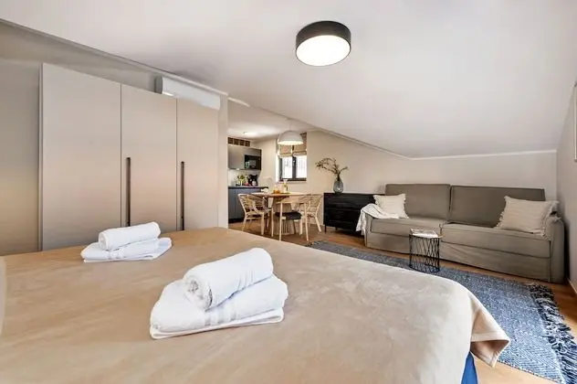 Deluxe Stüdyo, Balkon